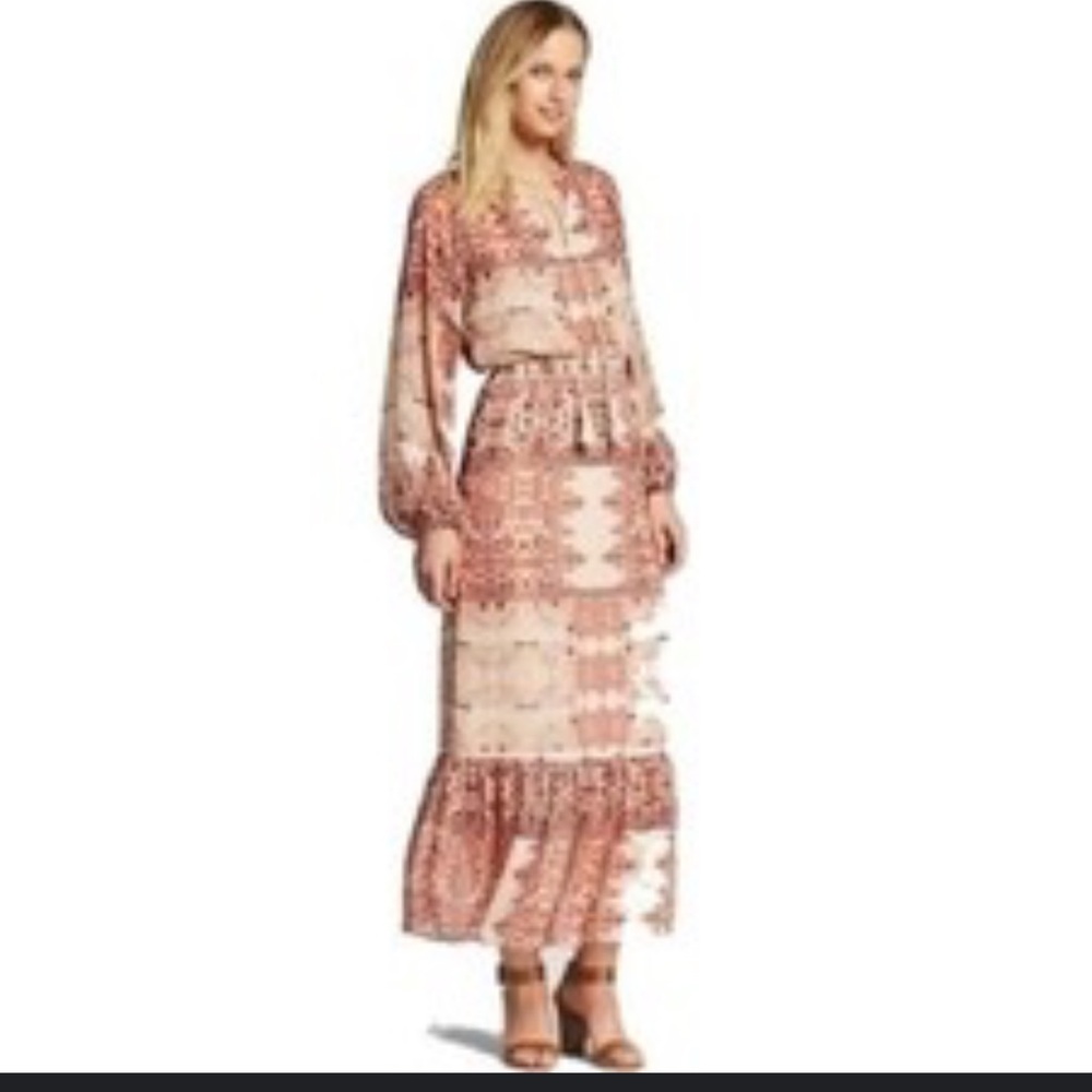 Elegant Bohemian Maxi Dress in Pink and Cream